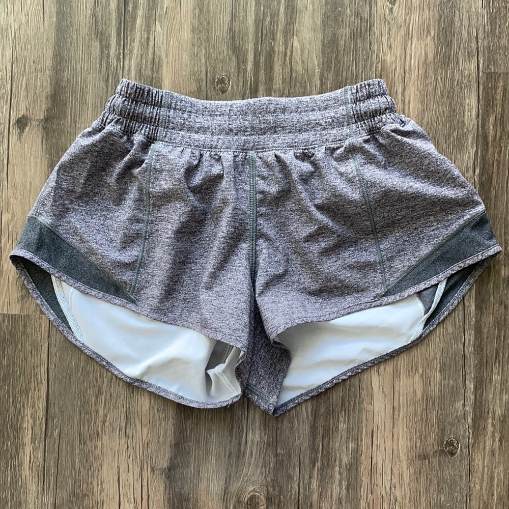 Lululemon Hotty Hot Shorts Heather Lux multi black grey Lined 2.5”